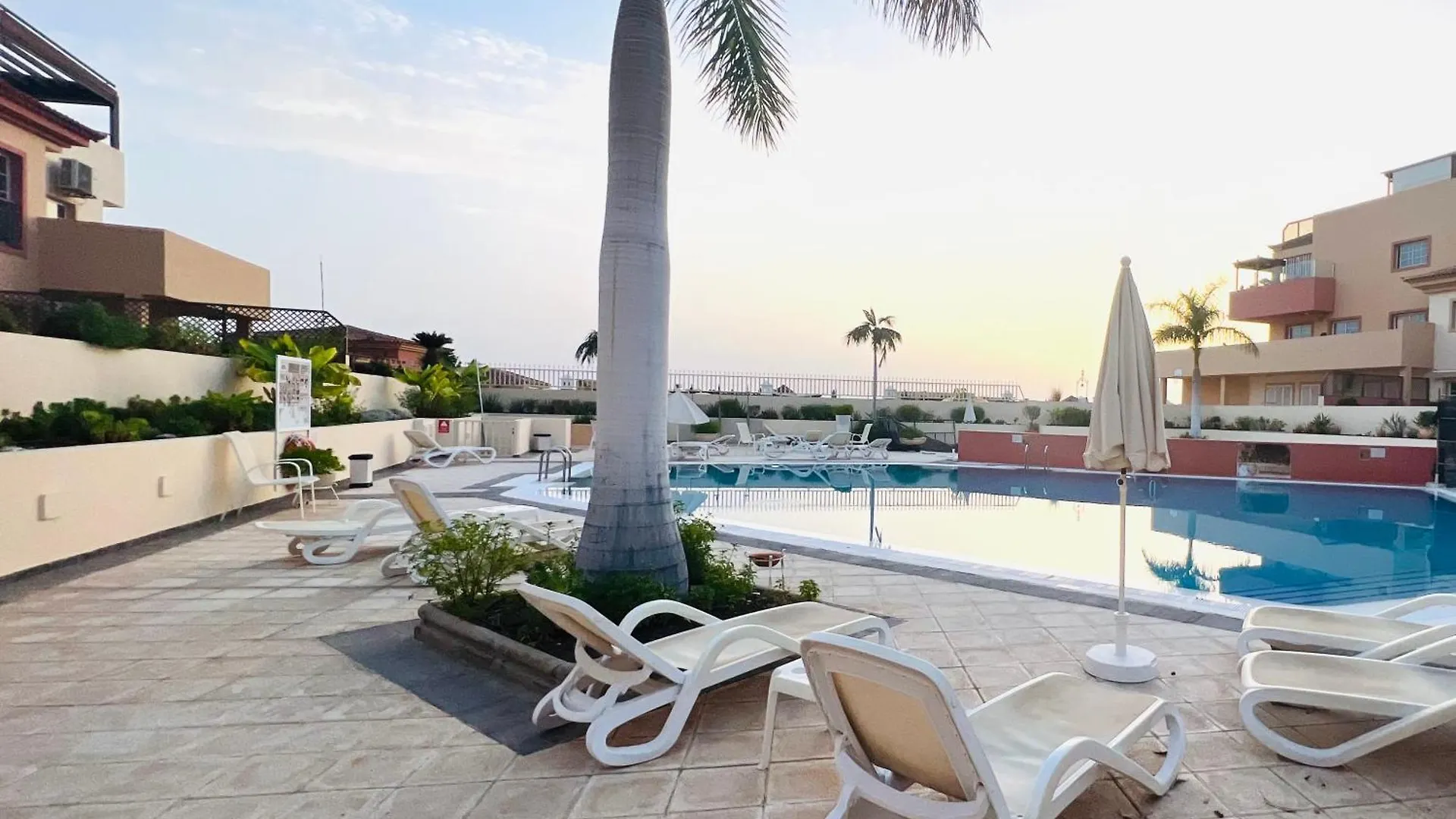 Apartamentos Las Terrazas Del Duque II - Costa Adeje 0*, Costa Adeje (Tenerife)